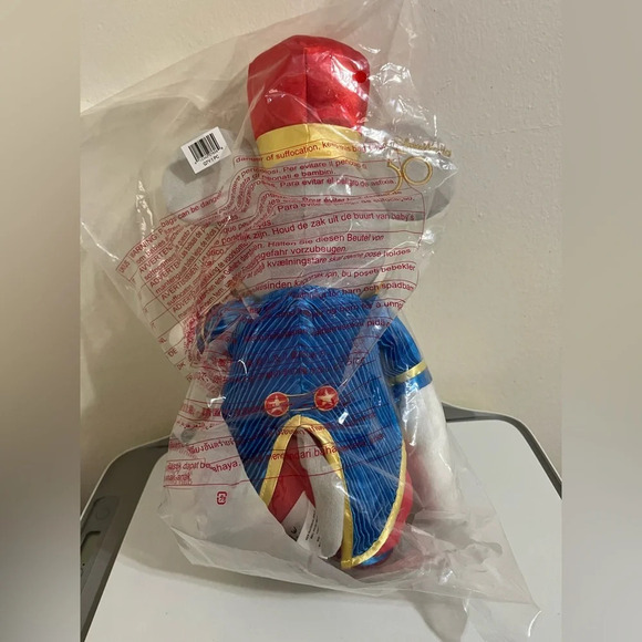 Mickey Main Attraction Dumbo themed plush - Picture 5 of 6